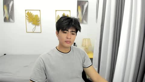 Snapshot of samuelangelo chatting on 03-12-25, 04:19 Sam online show from 03-12-25, 04:19