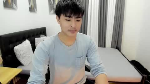 Snapshot of samuelangelo chatting on 10-09-25, 08:29 Sam online show from 10-09-25, 08:29