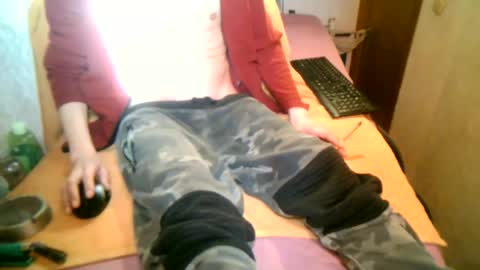 Snapshot of samueltal chatting on 01-12-25, 10:34 samueltal online show from 01-12-25, 10:34