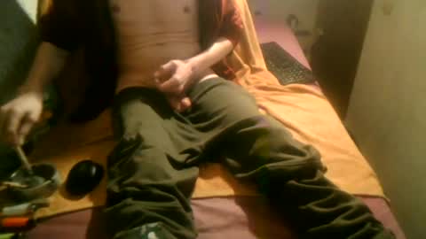 Snapshot of samueltal chatting on 03-10-25, 09:29 samueltal online show from 03-10-25, 09:29