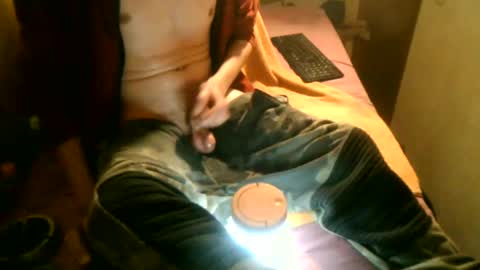 Snapshot of samueltal chatting on 11-12-25, 09:14 samueltal online show from 11-12-25, 09:14