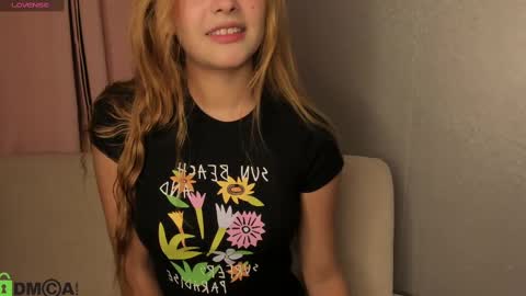 Snapshot of samy_bae chatting on 02-18-25, 09:53 Samantha online show from 02-18-25, 09:53