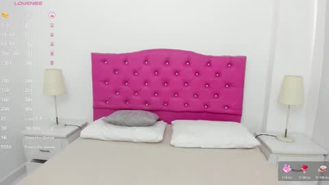 Snapshot of samy_rausch chatting on 10-23-25, 11:20 samy Rausch online show from 10-23-25, 11:20