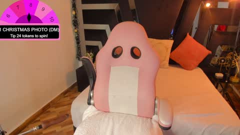 Snapshot of samy_ross_ chatting on 12-14-24, 03:07 Find me at when im offline here. online show from 12-14-24, 03:07