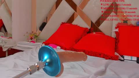 Snapshot of samy_ross_ chatting on 01-18-25, 05:37 Find me at when im offline here. online show from 01-18-25, 05:37