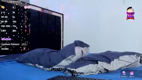 SamyHolbrook online show from 01-25-25, 03:20