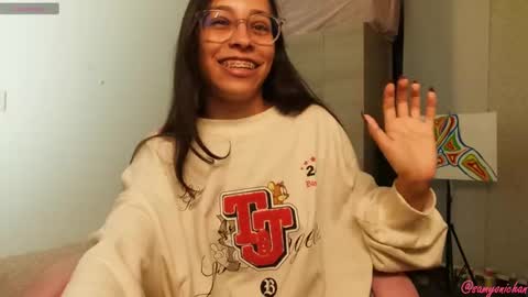 Snapshot of samyonichan chatting on 12-09-24, 03:18 Special show on 17 december and 23 UwU online show from 12-09-24, 03:18