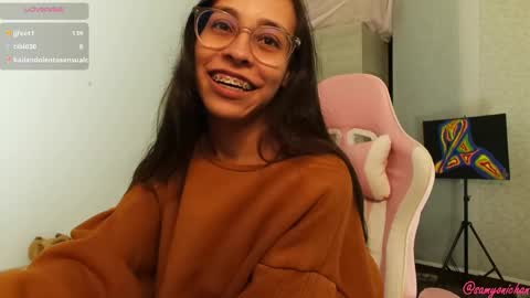 Snapshot of samyonichan chatting on 12-10-24, 03:52 Special show on 17 december and 23 UwU online show from 12-10-24, 03:52