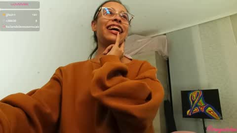 Snapshot of samyonichan chatting on 12-10-24, 06:54 Special show on 17 december and 23 UwU online show from 12-10-24, 06:54