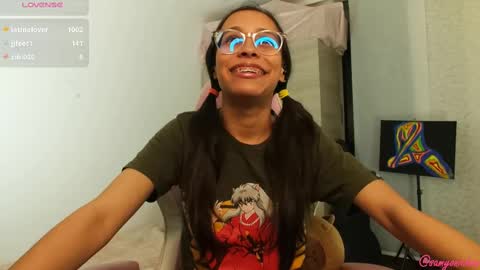 Snapshot of samyonichan chatting on 12-11-24, 04:07 Special show on 17 december and 23 UwU online show from 12-11-24, 04:07