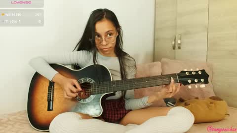 Snapshot of samyonichan chatting on 12-13-24, 07:47 Special show on 17 december and 23 UwU online show from 12-13-24, 07:47