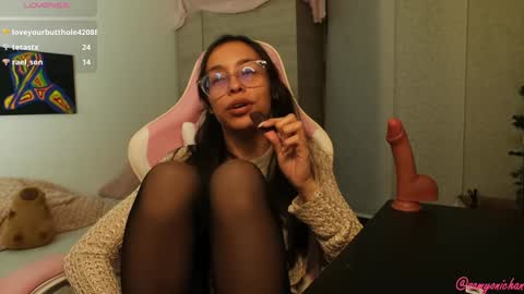 Snapshot of samyonichan chatting on 01-09-25, 07:31 Special show on 17 december and 23 UwU online show from 01-09-25, 07:31