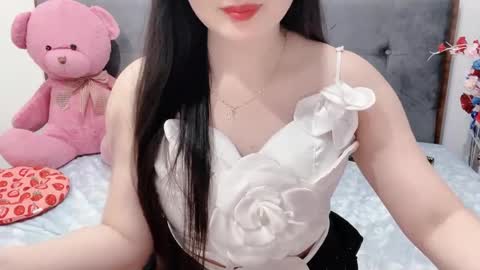 sanami_sian_ online show from 05-13-26, 01:52