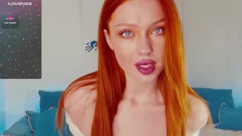 Snapshot of sanda_red chatting on 12-23-24, 04:50 Sanda3 online show from 12-23-24, 04:50