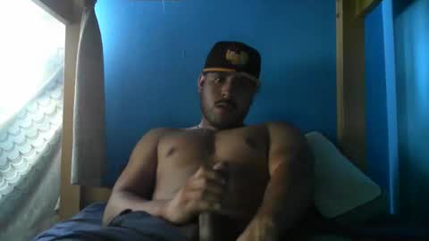 Snapshot of sandalo123 chatting on 02-15-26, 10:17 sandalo123 online show from 02-15-26, 10:17