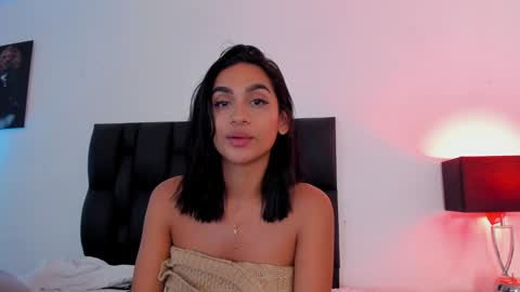 MilaSander online show from 02-02-25, 10:49