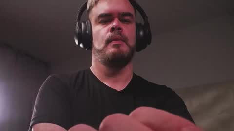 Sanders online show from 02-20-26, 05:04