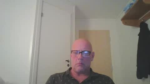 sandnesrune523 online show from 01-14-26, 09:20