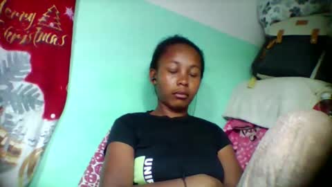 sandra1253099 online show from 10-29-25, 07:37