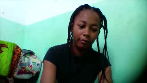 sandra1253099 online show from 11-08-25, 05:40