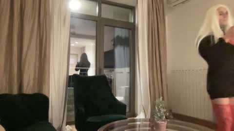 sandra22612 online show from 01-18-26, 06:01