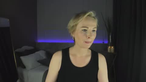 Sandra online show from 01-27-25, 05:47