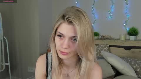 Snapshot of sandraa_anderson chatting on 05-10-26, 11:10 sandraa_anderson online show from 05-10-26, 11:10