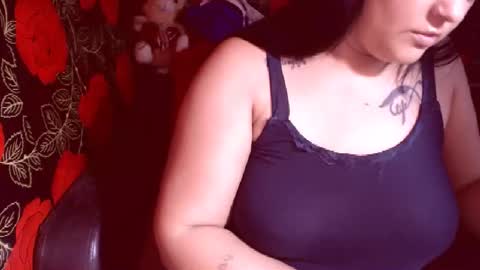 Sandra online show from 10-22-25, 04:51