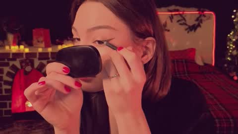 Sandy  online show from 12-03-25, 02:19