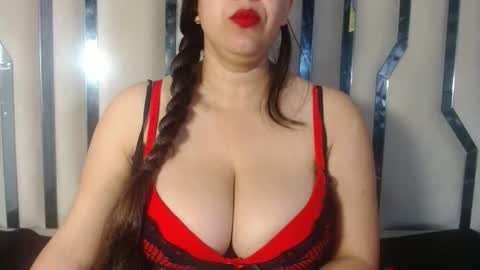 sandraclarkx69 online show from 11-22-25, 12:04