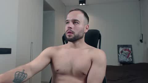 DeAlex online show from 12-14-25, 05:07