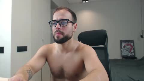 DeAlex online show from 05-16-26, 02:38