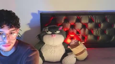 sandro_vitali online show from 10-21-25, 05:08