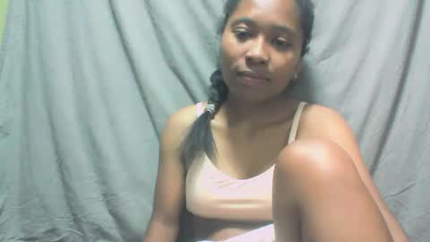 sandy735579 online show from 10-17-25, 08:22