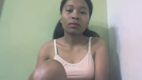 sandy735579 online show from 10-27-25, 03:21