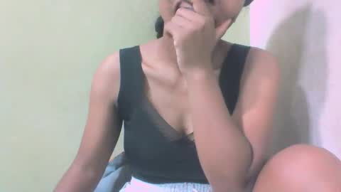 sandy735579 online show from 02-21-26, 06:47