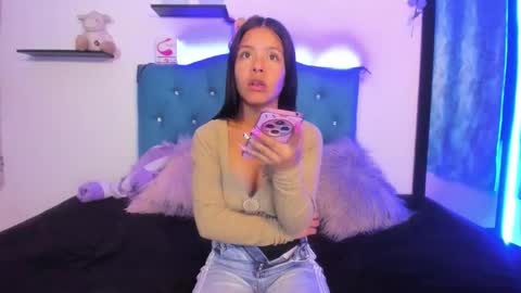 Snapshot of sandy_ass_69 chatting on 10-29-25, 04:37 Sandy ass 69 online show from 10-29-25, 04:37