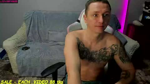 Sandy and Chris online show from 01-21-25, 07:37