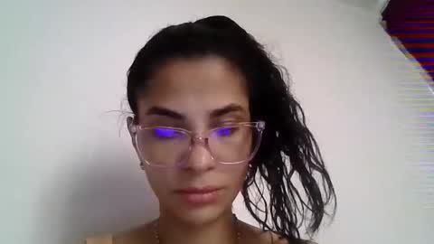 sandycrus112021 online show from 12-16-25, 09:09