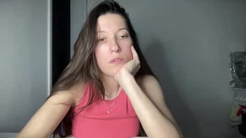 Snapshot of sandysun_shine chatting on 12-21-25, 04:36 Sandy online show from 12-21-25, 04:36