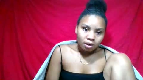 Snapshot of sanelie09 chatting on 06-08-26, 06:14 sanelie09 online show from 06-08-26, 06:14