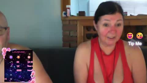 Snapshot of sanroom chatting on 01-09-25, 02:40 sanroom online show from 01-09-25, 02:40
