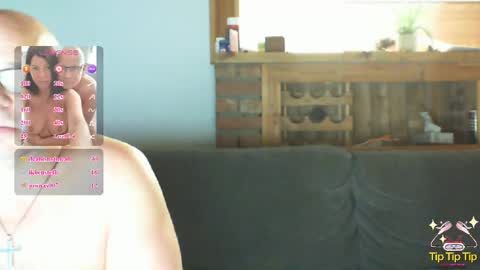 Snapshot of sanroom chatting on 01-12-25, 04:40 sanroom online show from 01-12-25, 04:40