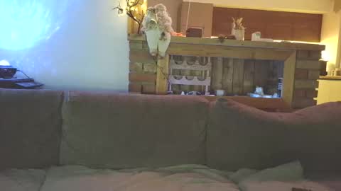 Snapshot of sanroom chatting on 12-02-25, 03:51 sanroom online show from 12-02-25, 03:51