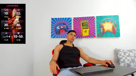 Snapshot of santana_maximo chatting on 02-22-26, 12:47 Maximo Santana online show from 02-22-26, 12:47