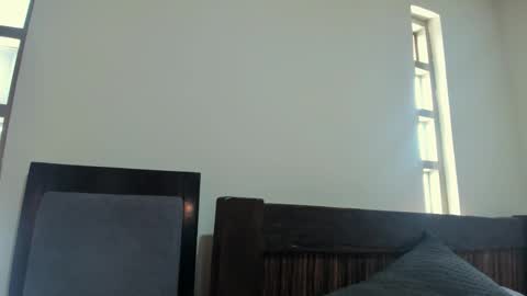 Snapshot of santi_twink19 chatting on 10-13-25, 02:50 santi_twink19 online show from 10-13-25, 02:50