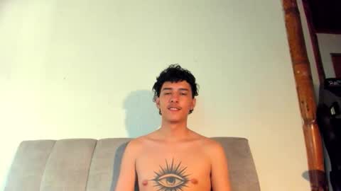 Snapshot of santi_twink19 chatting on 05-23-26, 09:30 santi_twink19 online show from 05-23-26, 09:30