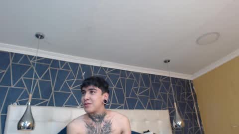 SantiAbader online show from 10-27-25, 07:18