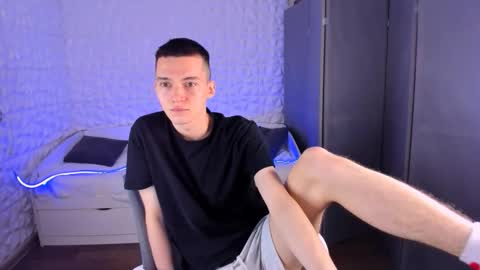 Snapshot of santiago__perez chatting on 11-20-25, 07:41 santiago__perez online show from 11-20-25, 07:41