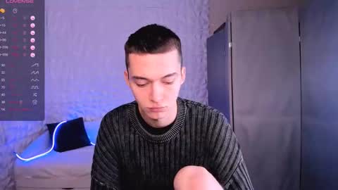 Snapshot of santiago__perez chatting on 11-27-25, 10:06 santiago__perez online show from 11-27-25, 10:06